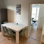 3 Pres Du Chr Apartamento Loos