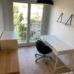 3 Pres Du Chr *